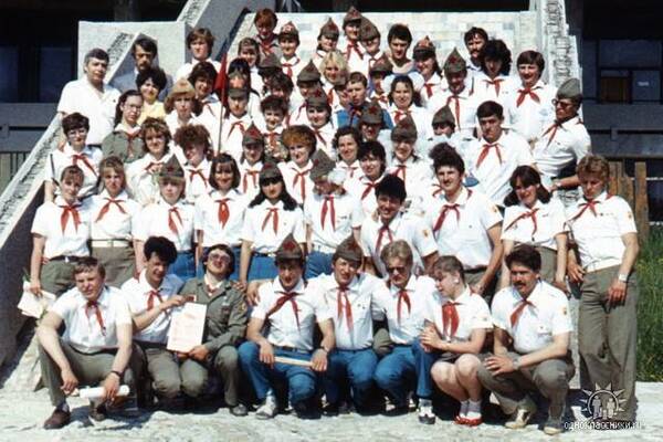 1987