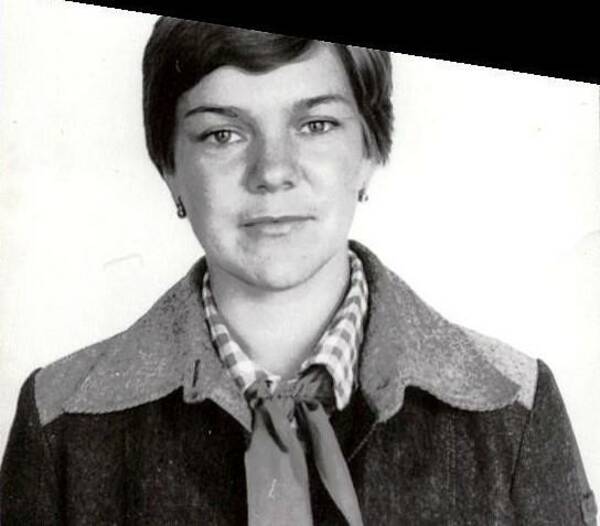 Колтакова Елена.  1983 84 гг. Стремительная. Комсомольский. Вожатая.  Белгород