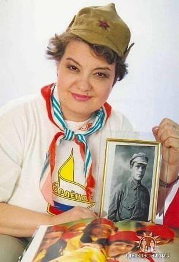 Овчинникова Наталья. 1975, 1976, 1978  гг. летние смены. Комсомольский. Вожатая. Челябинск.