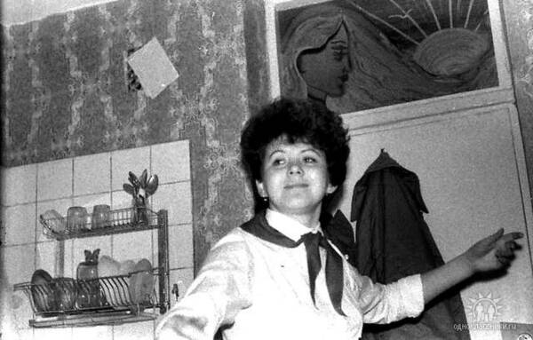 Кокорина Елена. 1986  1989 гг.  Звёздная. Вожатая. Жатай. Якутия.
