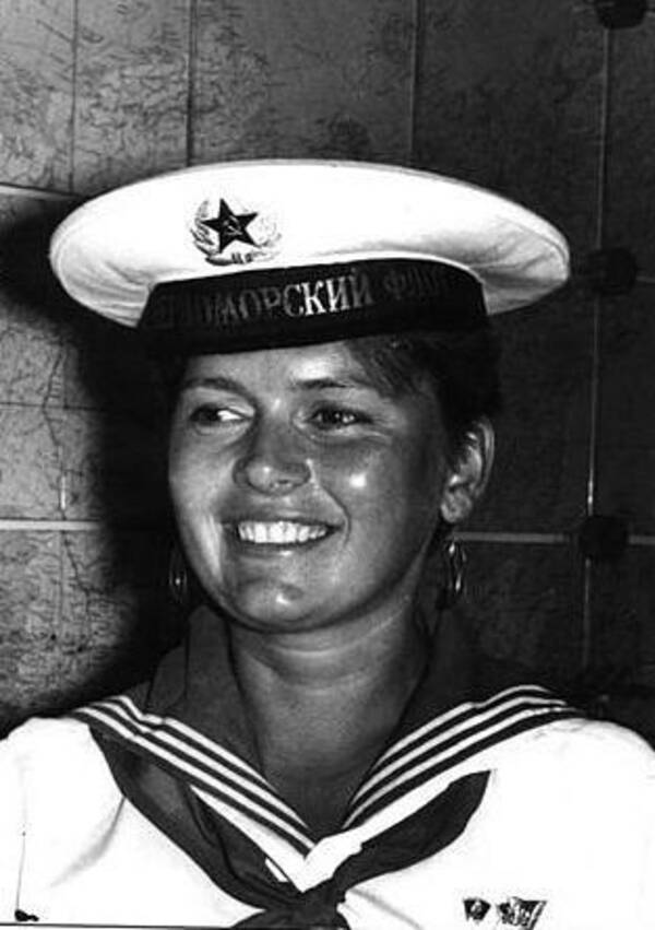 Крючкова (Зимина) Татьяна. 1986 88 гг.  Штормовая. Вожатая.   Волгоград.
