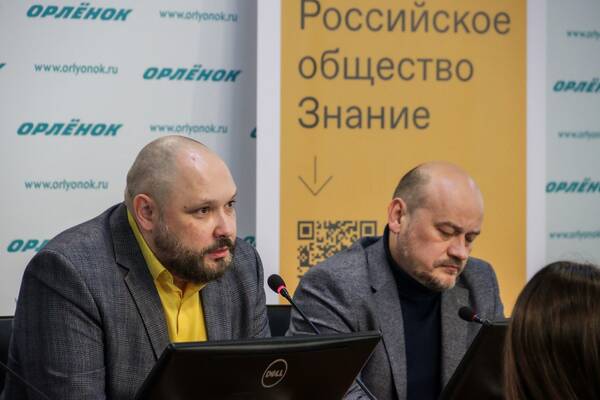 В Центре состоялась встреча для сотрудников структурных подразделений с преподавателями Армавирского государственного педагогического университета. .