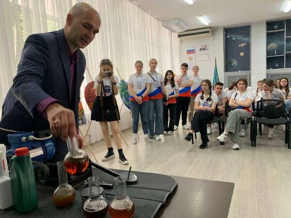встреча с доцентом,кандидатом технических наук Кубанского государственного аграрного университета Драгуленко Владиславом Владимировичем..