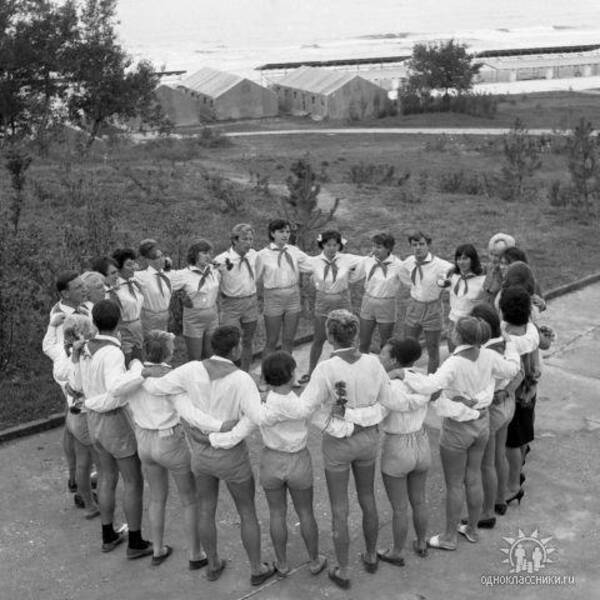 1964