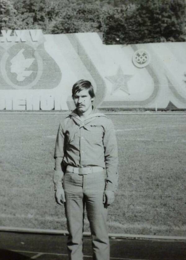 Кузьмин Сергей. Штормовая. 1984 86. Вожатый. Радист.
