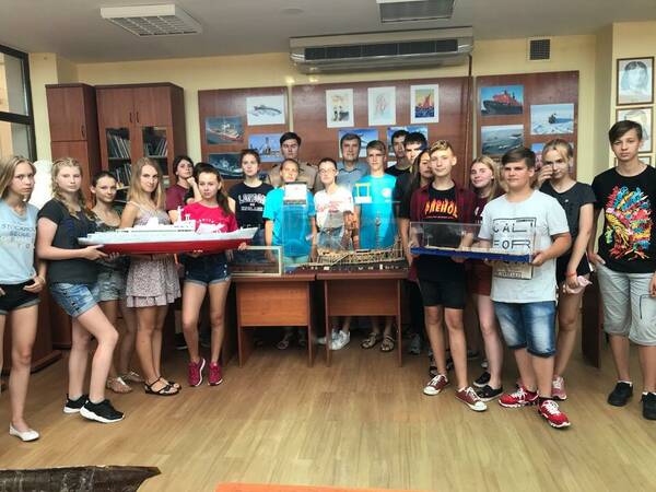 председатель федерации судомодельного спорта Краснодарского края, руководитель судомодельной лаборатории ГМУ им. адм. Ф. Ф. Ушакова.