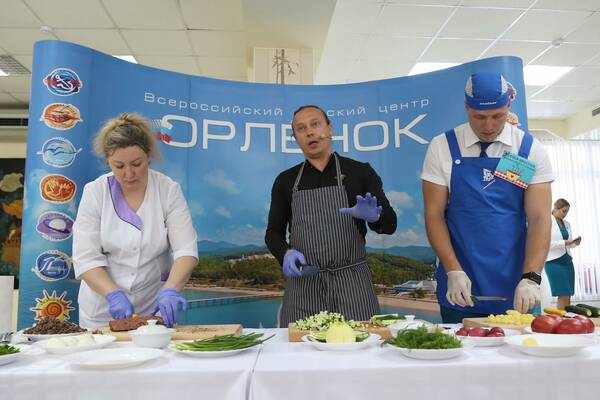 мастер класс  для вожатских кулинарных  команд и  сотрудников  столовой