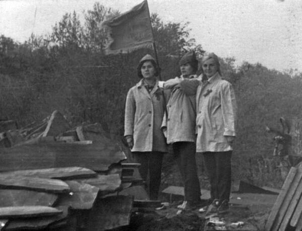 Вера Семенова (Кирей), Людмила Бровкина, Валентина Данилова