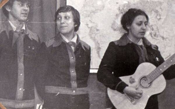 Николай Голиков,  Ольга Клюева,  Соня Баранцева