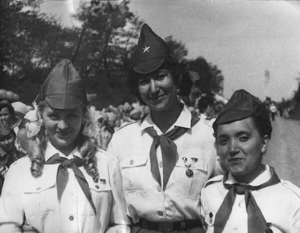 Вера Семенова (Кирей), Надежда Перегудова, Надежда Орехова, 1973 год