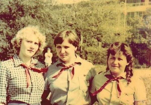 Татьяна Соломенникова, Ирина Артушенко (Тимофеева) Людмила Арялина.