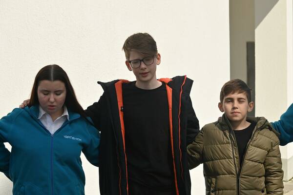 BqUPkoJNXBA