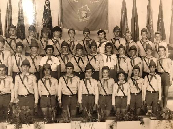 Всесоюзный Сбор знаменосцев Памятных Красных Знамён. 1984г...