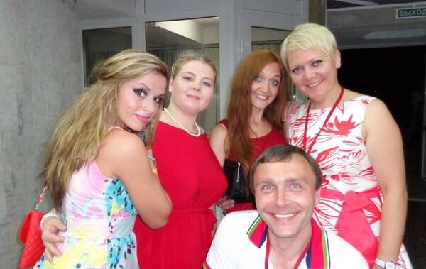 Иришка Павлова...........
