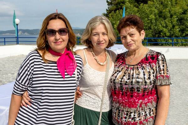 Ольга Волкова, Лена Бондаренко, Ася Баладян