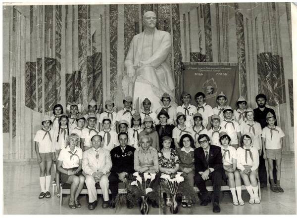 Круиз по Волге на теплоходе Александр Попов. 1979 г...