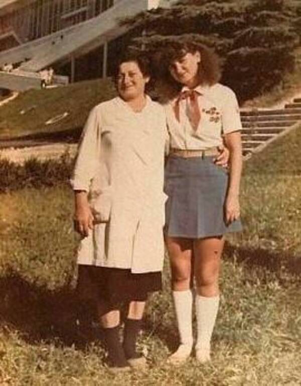 кто и Елена Васютина