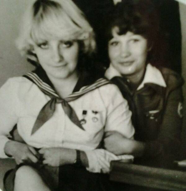 Анна Семёнова и Елена Николаева