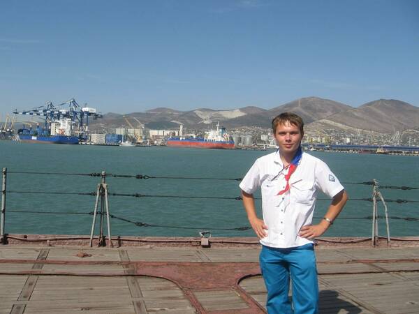 саша захарченко.     .