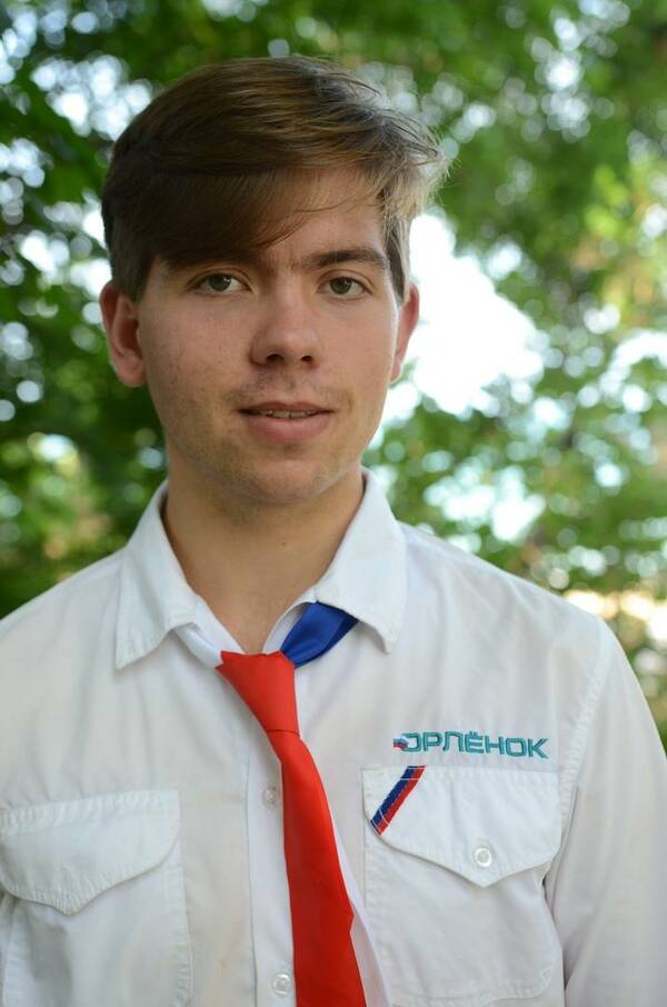 Илья Дмитриенко