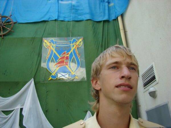 илья кузьмин .