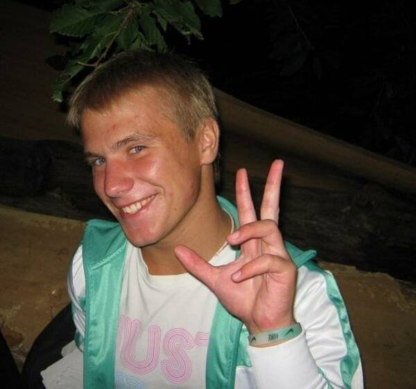 Артём   Давыдов