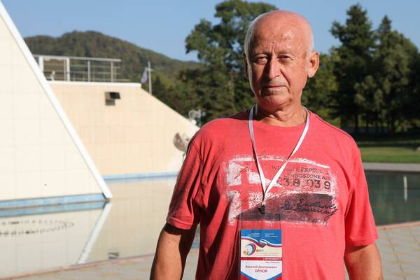 Василий Орлов, директор детского благотворительного фонда Взгляд ребёнка , руководитель детской галереи Взгляд ребёнка г. Москва