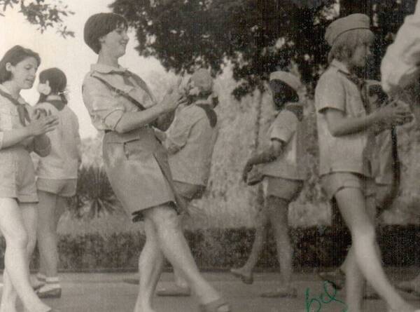 Вожатая Татьяна Садохина 1969
