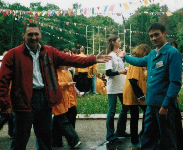 2004  Денис Лузянин в красном