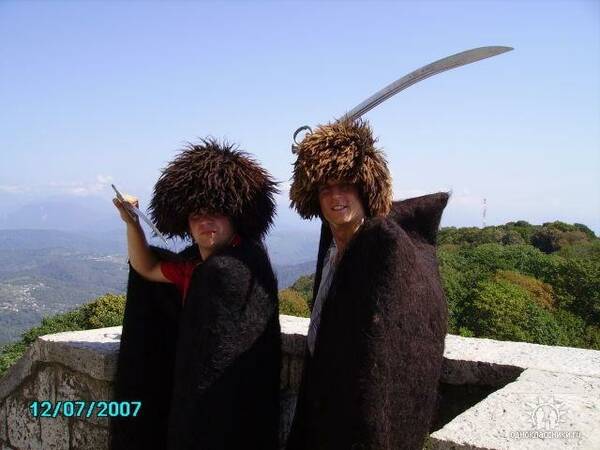 Данила доможиров слева 2007
