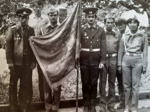 Федисов, Карпов, Пронин,Арсланов,Оля Шмалько, Таня Манджиева.