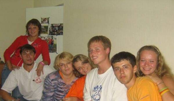 5Дмитрий Абашев, 3Женечка Недбайло, 4Екатерина Сухарева Бакир, 6Артём Коптев, 2Александр Морозов, 1Анастасия Шибанова