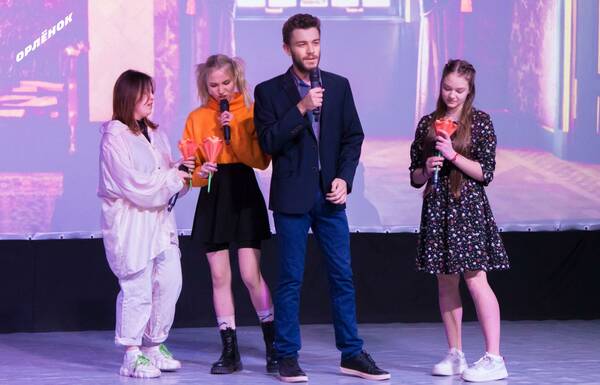 Звёздный, концерт   по мотивам сказки Сергея Аксакова «Аленький цветочек». 1 смена 2024 г..