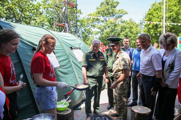 статс секретарь заместитель министра обороны РФ Николай Панков,....