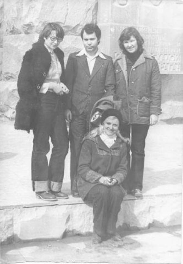 1980г,ЛомакоО.,Першуткин Борис,Геля Тервилите,Света Шакало