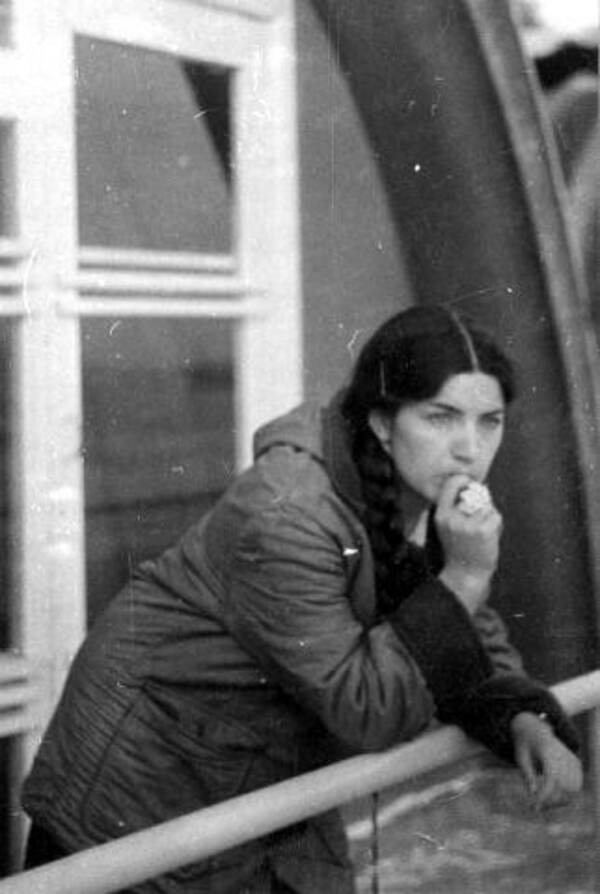 Людмила Осинцева(Новожилова). Май 1984 года.