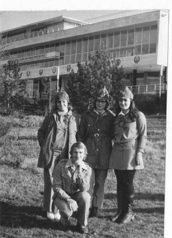 Валя Иванова Оля Ломако Оля Заболотная Володя Воспяков 1978 год