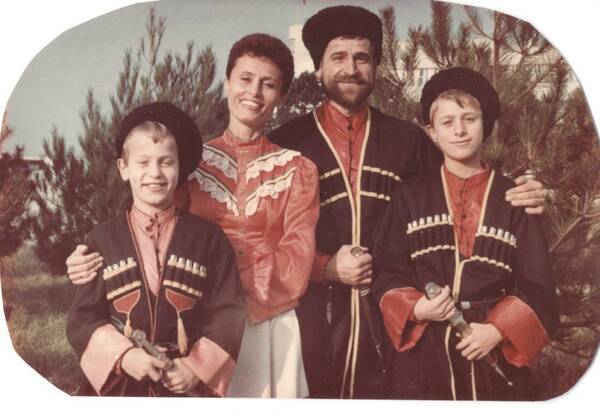 Зенцовы семья
