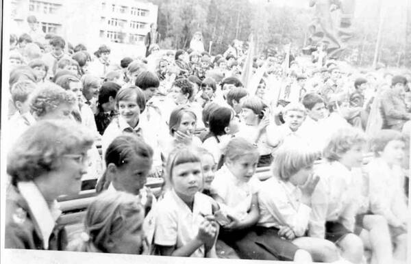 жемч     1981