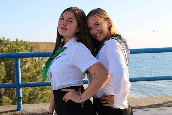 Екатерина Камакшина и Ксения Жданова