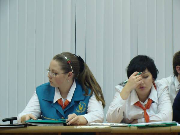 Ольга Клепикова справа