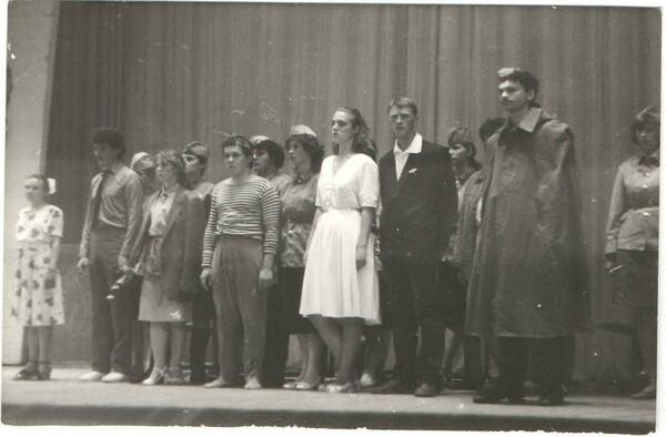 ШПВ86 и студенты,лето 1988г. Вожатский спектакль