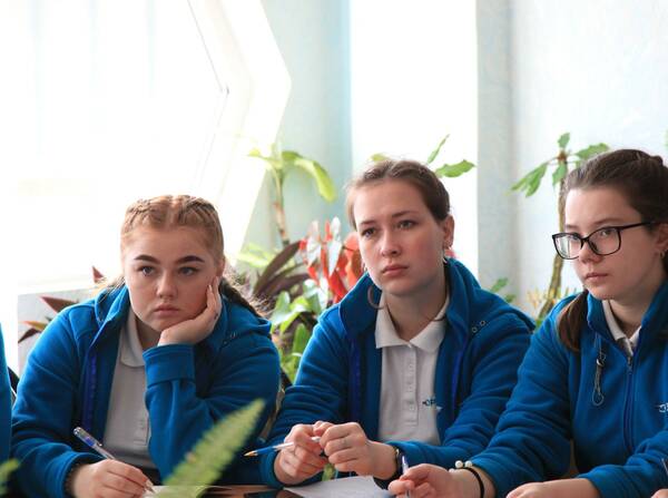В «Орлёнке» начал свою работу Российский центр подготовки вожатых «Ориентир».     2020 г.