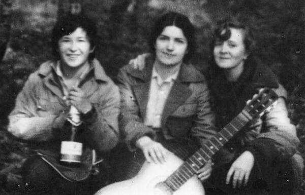 Роза Хусаинова, Людмила Осинцева, Елизавета Богер
