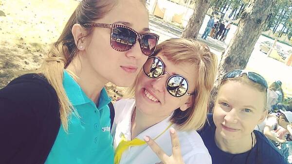 Оксана Маслова  в серед