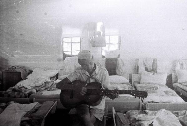 1969 й. К                      юные химики