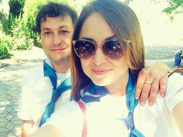 дмитрий гришин    слева