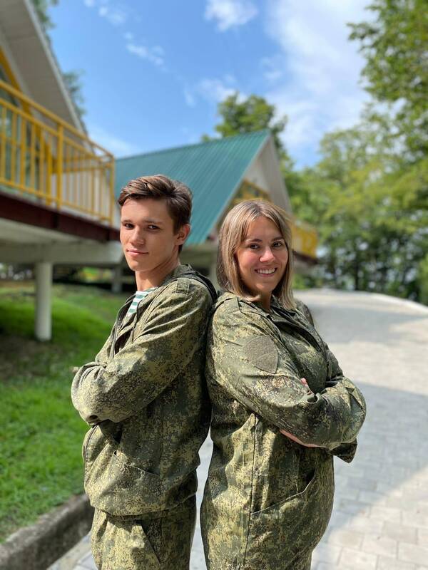 Даниил Попов и Ангелина Акимова
