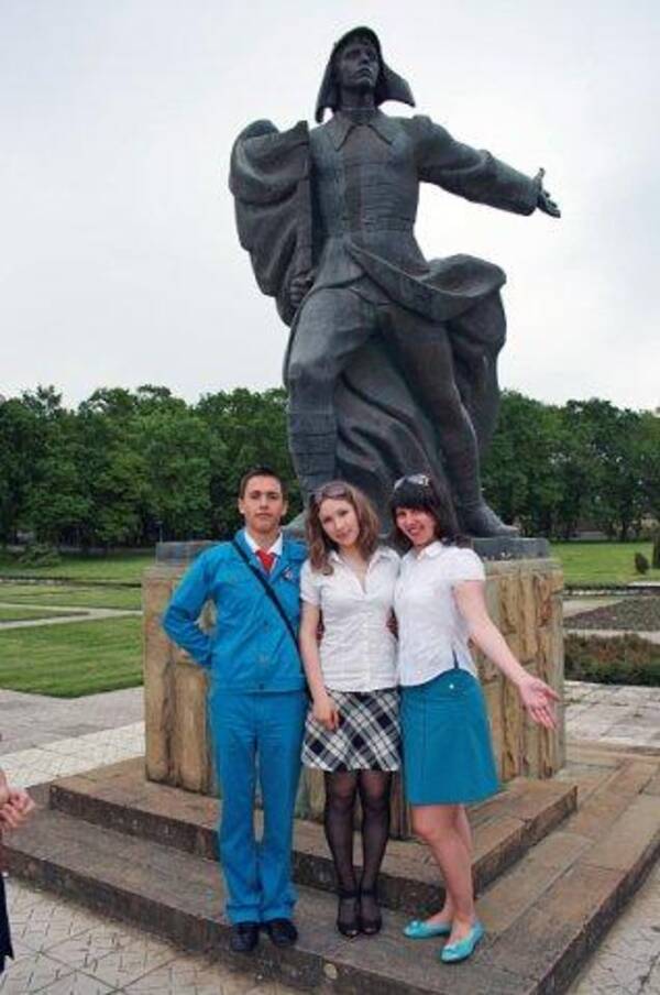 Денис     ииии      Довольнов