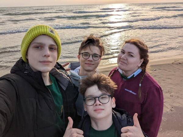XJYwEWf35MA